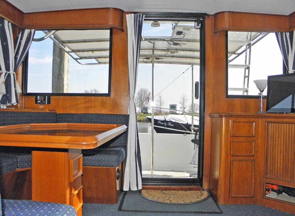 Steuerhaus, Innenausstattung